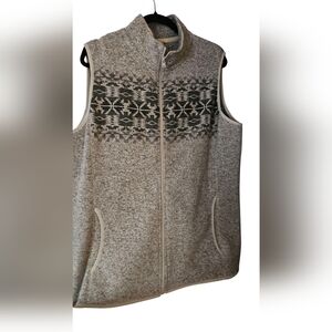 Gray Patterned Fleece Vest